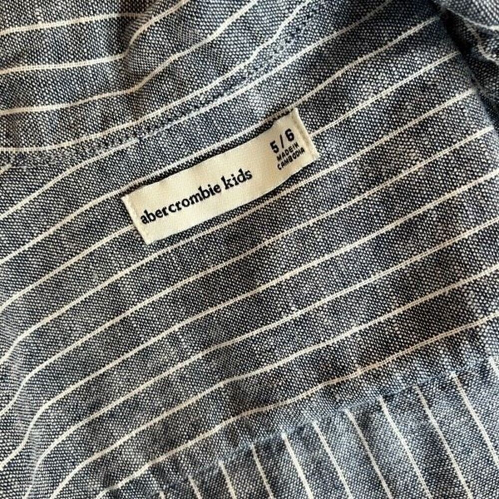 Abercrombie Kids Casual Button Down 5/6 - Picture 9 of 9